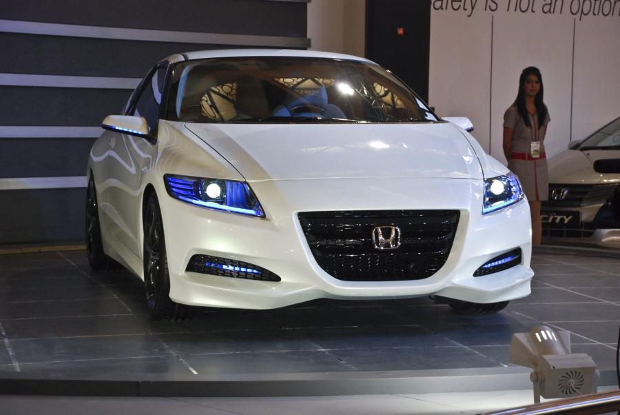  Honda CR-Z Concept 2009 года  (фото 12 из 50)